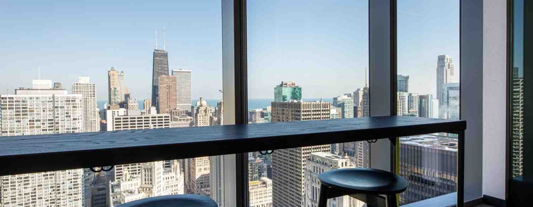 lake view apartments Chicago