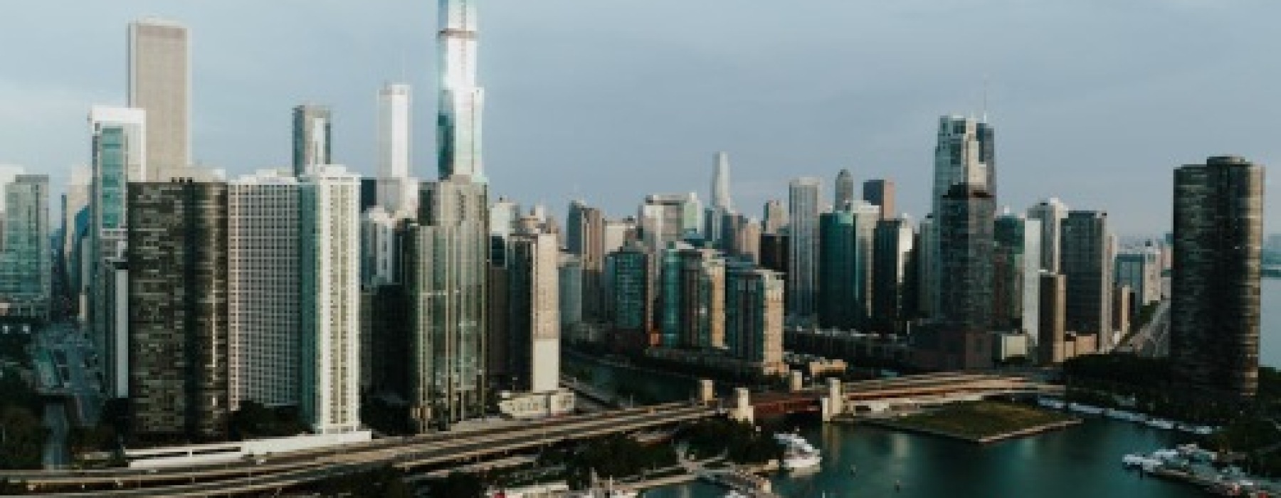apartments near Navy Pier Chicago lakefront skyline