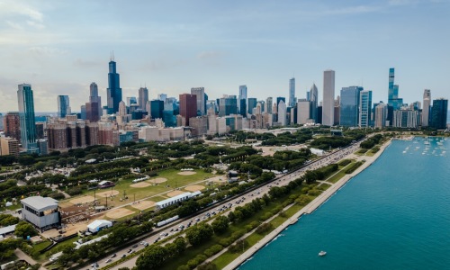 Chicago skyline magnificent mile - apartments magnificent mile